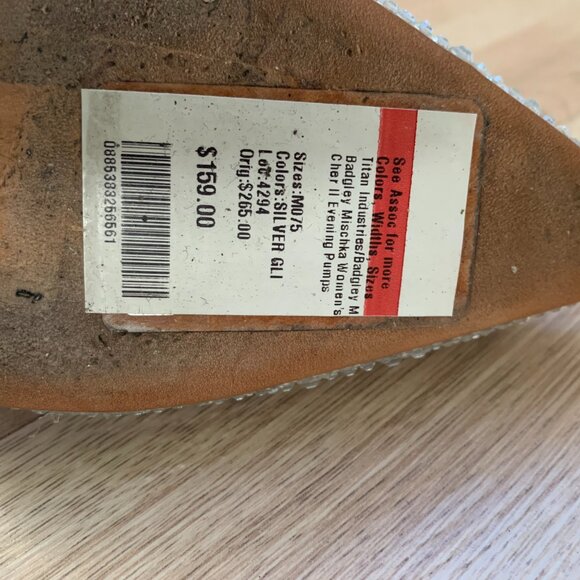 Badgley Mischka Cher II Embellished Pointed-Toe Pumps Heels - Picture 12 of 13